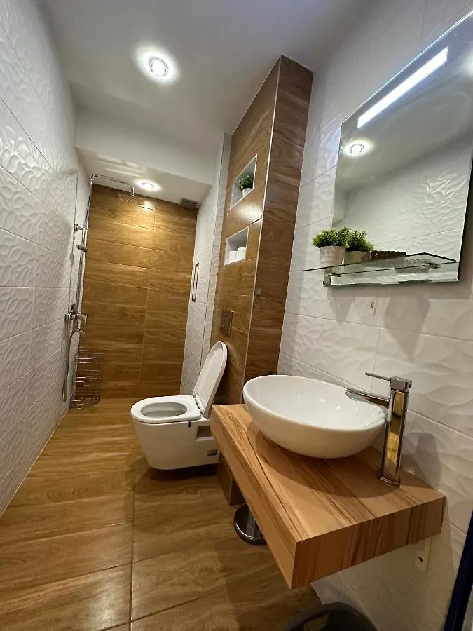 Uni Time Apartment By Lmg صوفيا بلغاريا